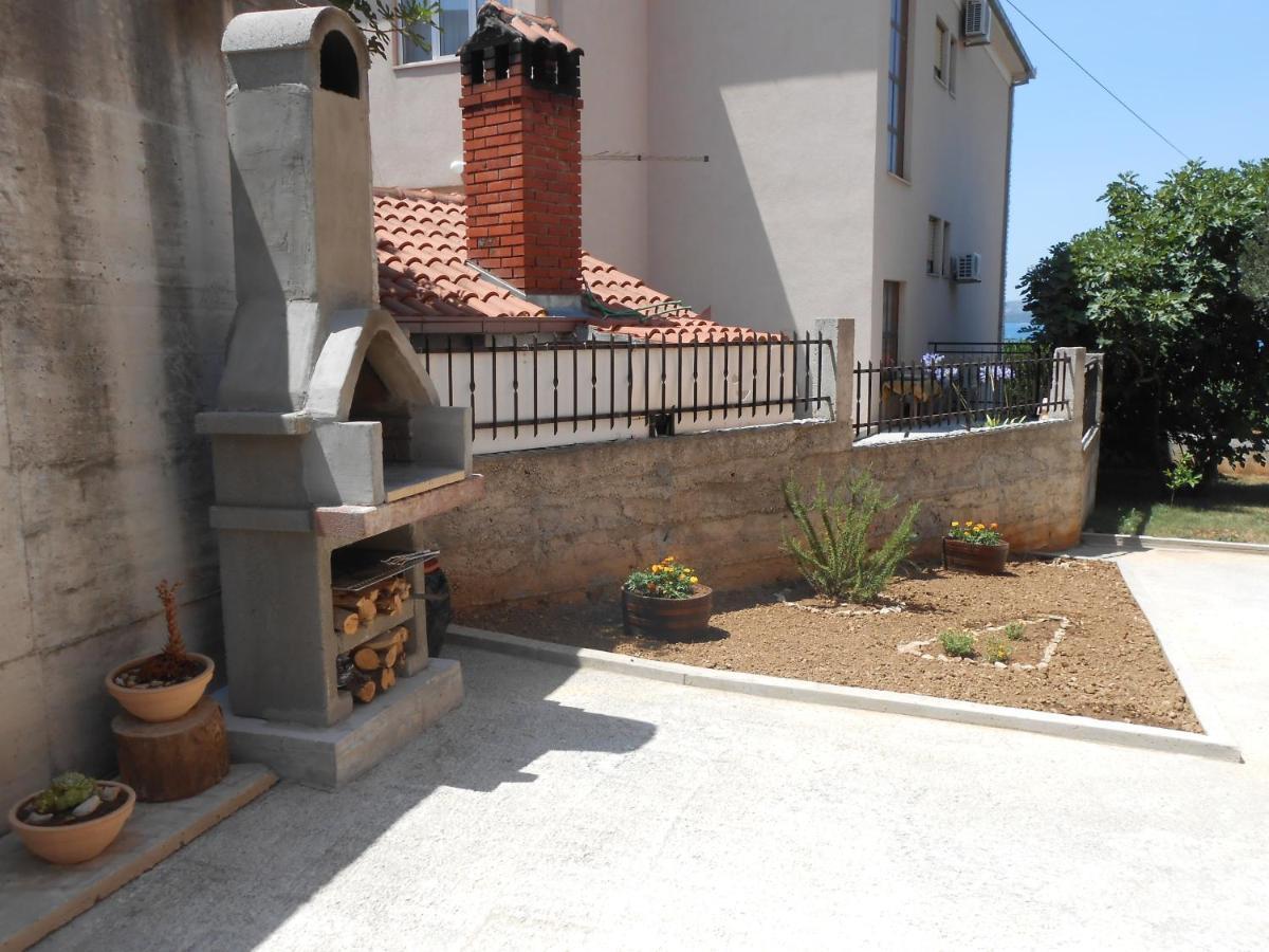 Apartments With A Parking Space Okrug Gornji, Ciovo - 13859 トロギール エクステリア 写真