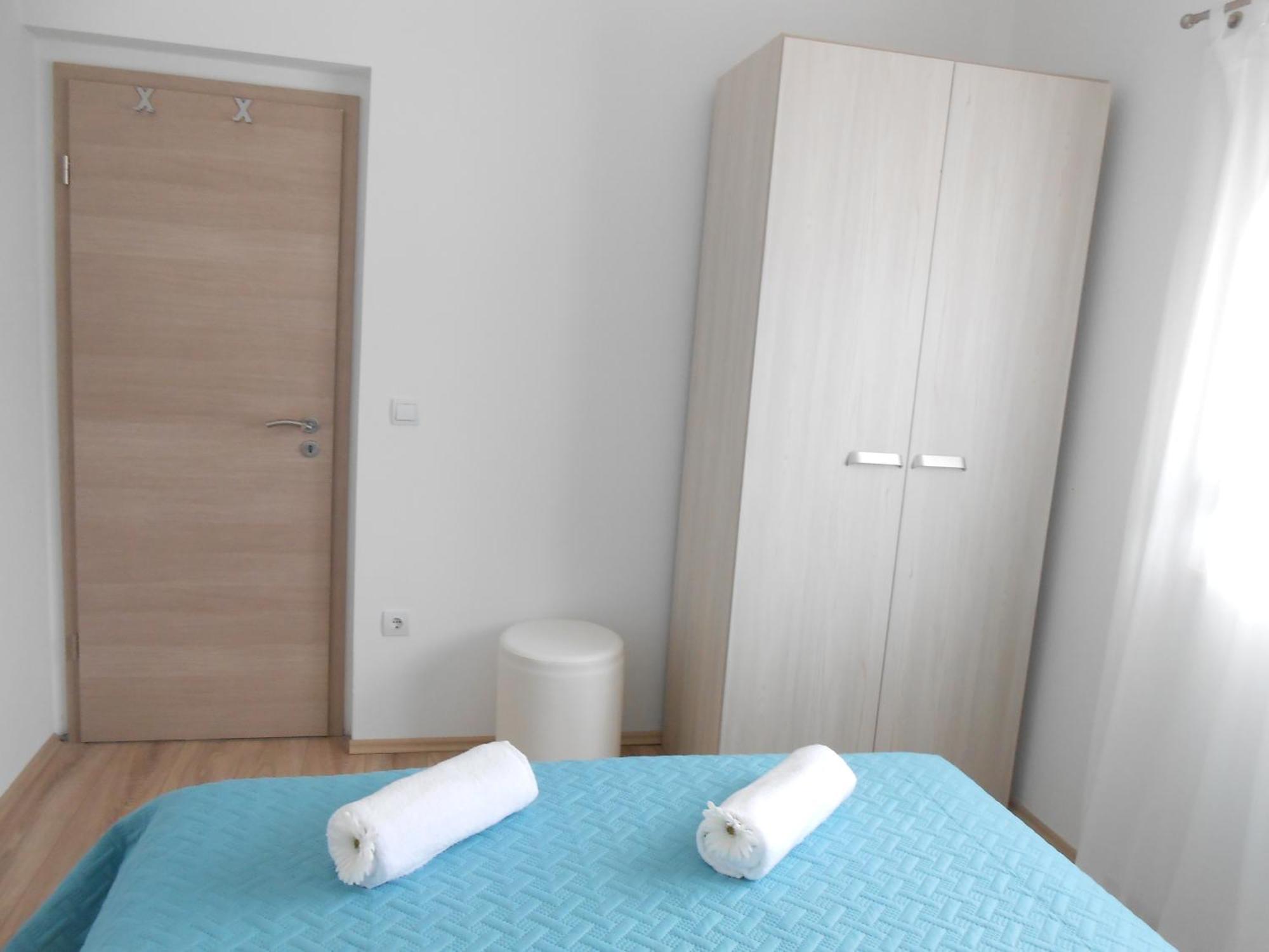 Apartments With A Parking Space Okrug Gornji, Ciovo - 13859 トロギール 部屋 写真
